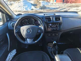 2017 Renault Logan II, серый, 850000 рублей, вид 5