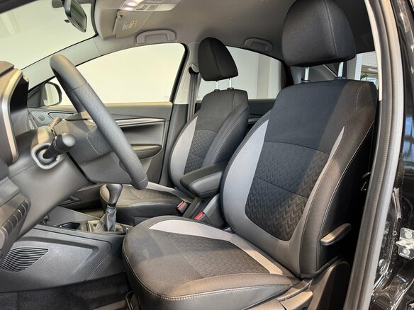 2026 Lada (ВАЗ) Vesta I Рестайлинг (NG), чёрный, 1685000 рублей - вид 8