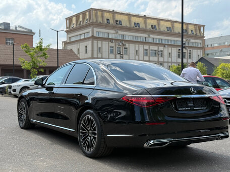 2023 Mercedes-Benz S-Класс 400 d 4MATIC VII (W223), чёрный, 10690000 рублей, вид 5
