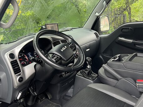 2023 Kia Bongo, белый, 3930000 рублей, вид 4