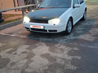 1999 Volkswagen Golf IV, белый, 350000 рублей, вид 2