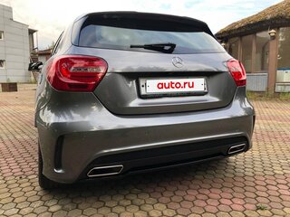 2014 Mercedes-Benz A-Класс 200 III (W176), серый, 2650000 рублей, вид 3