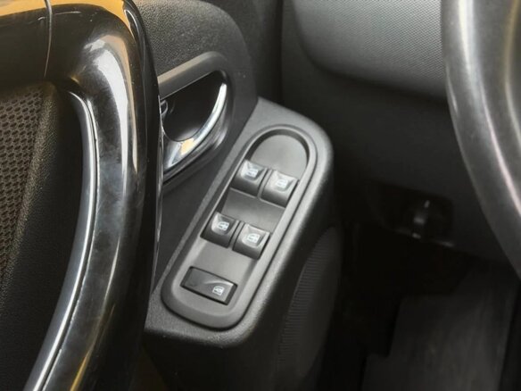 2020 Renault Duster I Рестайлинг, чёрный, 1799000 рублей - вид 15