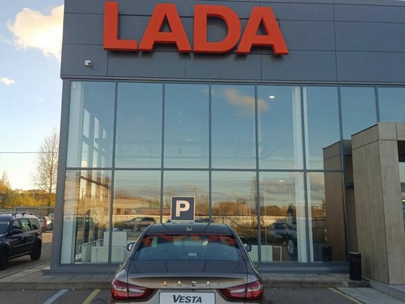 2026 Lada (ВАЗ) Vesta I Рестайлинг (NG), коричневый, 1835900 рублей - вид 8