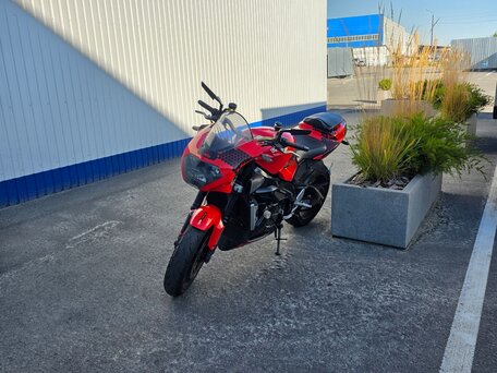 2004 Aprilia Tuono 1000, красный, 315000 рублей, вид 1