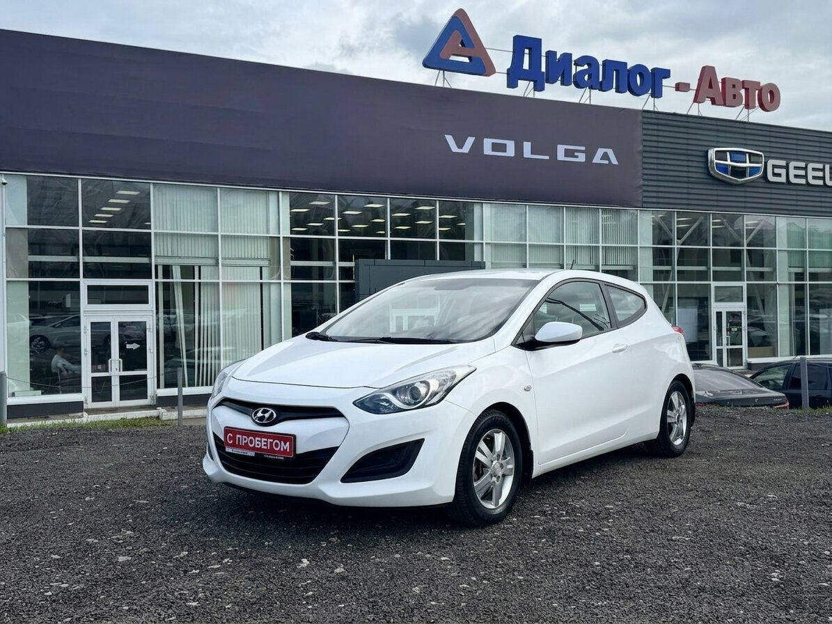 Открыть фотографии: Hyundai i30 II