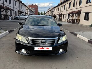 2013 Toyota Camry VII (XV50), чёрный, 1585000 рублей, вид 2