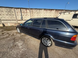 2000 BMW 5 серии 520i IV (E39) Рестайлинг, синий, 900000 рублей, вид 1