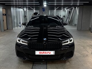 2020 BMW 5 серии 530d xDrive VII (G30/G31/G38) Рестайлинг, чёрный, 6450000 рублей, вид 3