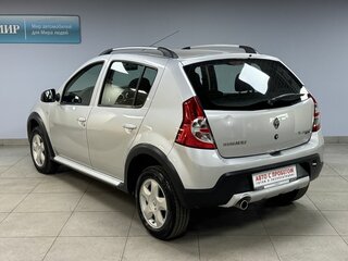 2014 Renault Sandero Stepway I, серый, 770000 рублей, вид 5