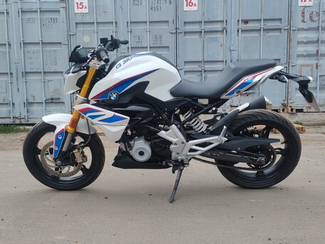 2022 BMW G 310 R, белый, 459000 рублей, вид 4