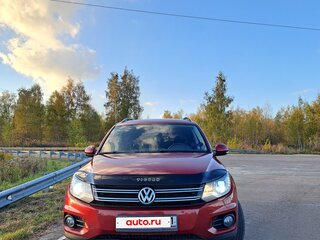 2012 Volkswagen Tiguan I Рестайлинг, красный, 1130000 рублей, вид 3