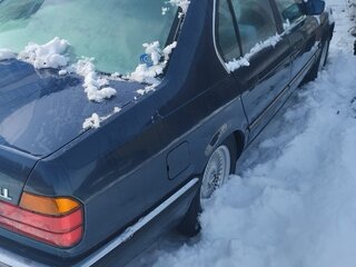 1990 BMW 7 серии 750Li II (E32), синий, 1600000 рублей, вид 5