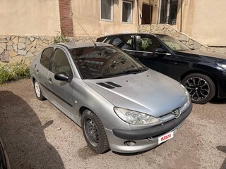 2008 Peugeot 206, серебристый, 99999 рублей, вид 2