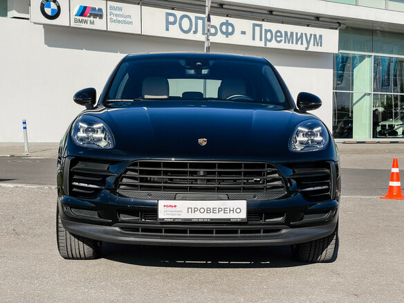 2020 Porsche Macan I Рестайлинг, чёрный, 4468227 рублей - вид 1