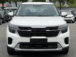 2023 Kia Seltos I Рестайлинг, белый, 1850003 рублей, вид 2