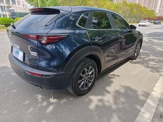 2022 Mazda CX-30 I, чёрный, 2093302 рублей, вид 3