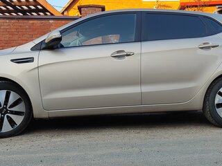 2014 Kia Rio 6-speed III, бежевый, 890000 рублей, вид 5