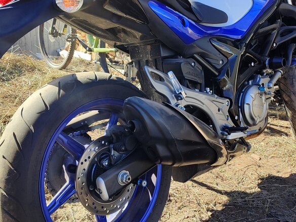 2013 Suzuki SFV 400 Gladius, синий, 370000 рублей - вид 6