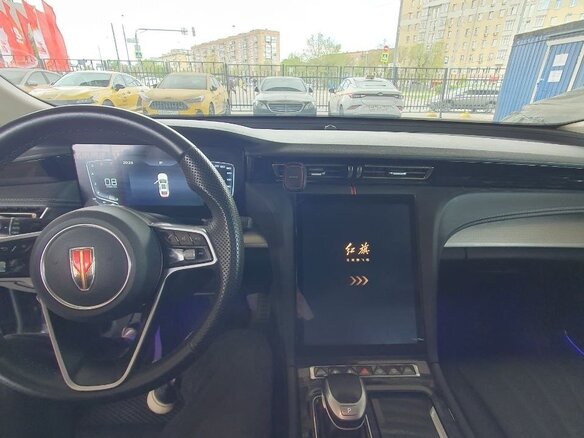2023 Hongqi H5 II, чёрный - вид 3