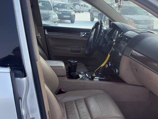 2008 Volkswagen Touareg I Рестайлинг, серебристый, 1000000 рублей, вид 5