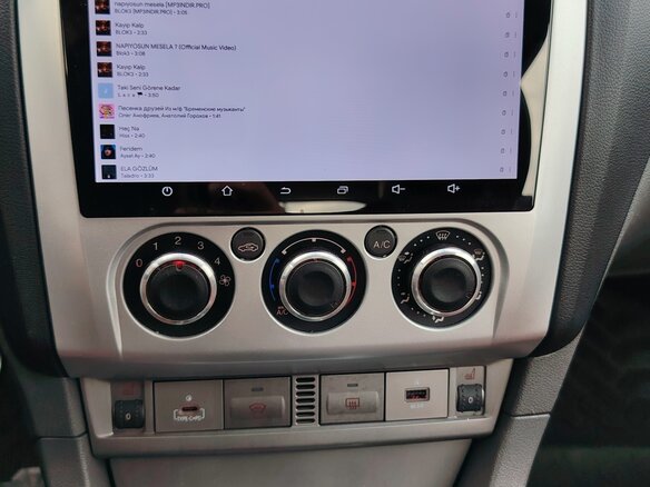 2011 Ford Focus II Рестайлинг, серый, 475000 рублей - вид 13