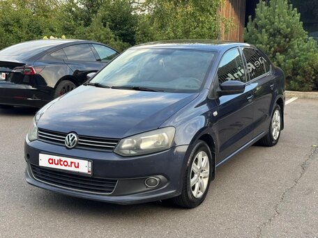 2014 Volkswagen Polo V, синий, 690000 рублей, вид 5