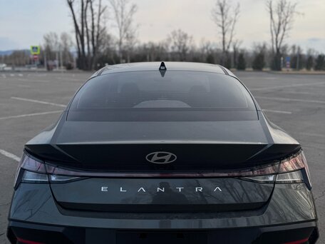 2023 Hyundai Elantra N Line VII (CN7) Рестайлинг, белый, 1450000 рублей, вид 5