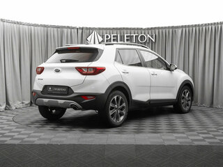 2019 Kia Stonic I, белый, 1770000 рублей, вид 5