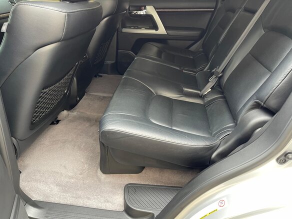 2014 Toyota Land Cruiser 200 Series Рестайлинг 1, серый, 3950000 рублей - вид 14