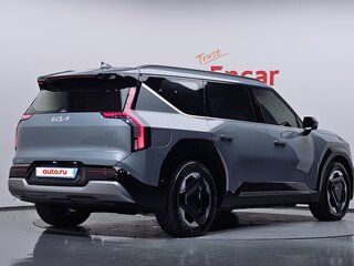 2025 Kia EV9 Long Range, серебристый, 5660000 рублей, вид 2