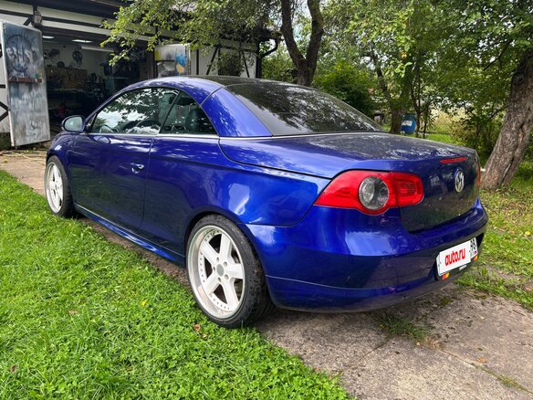 2007 Volkswagen Eos I, синий, 1100000 рублей - вид 4