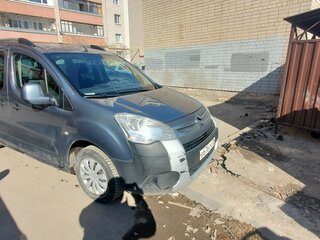 2011 Citroen Berlingo II, серый, 550000 рублей, вид 4