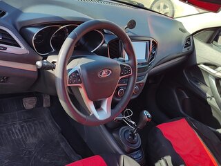 2018 Lada (ВАЗ) Vesta SW I, красный, 690000 рублей, вид 4