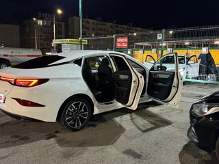 2023 JAC J7 I, белый, 1900000 рублей, вид 3
