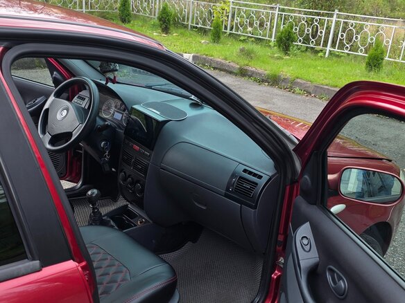 2007 Fiat Albea I Рестайлинг, красный, 250000 рублей - вид 12