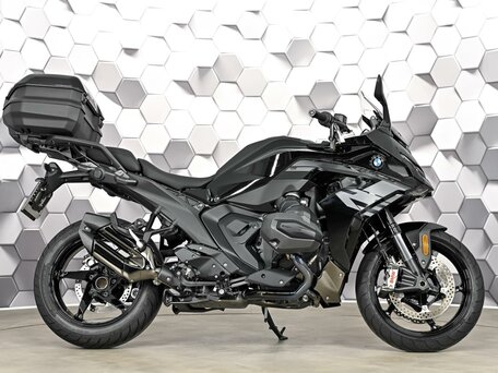 2025 BMW R 1300 RS, чёрный, 2290000 рублей, вид 3