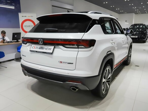 2025 Changan CS35 Plus I Рестайлинг, белый - вид 4