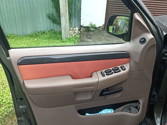 2002 Ford Explorer Sport II Рестайлинг, серый - вид 6