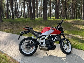 Hyosung GD250