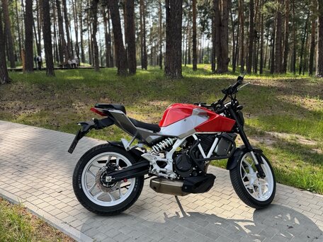 2014 Hyosung GD250, красный, 195000 рублей, вид 1