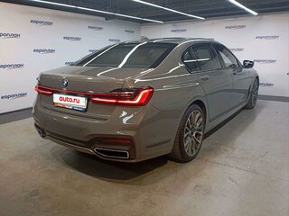 2022 BMW 7 серии Long 730Ld xDrive VI (G11/G12) Рестайлинг, серый, 8589000 рублей, вид 3