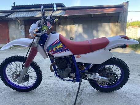 1993 Yamaha TT-R250, белый, 240000 рублей, вид 2