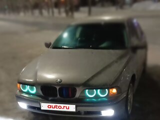 1999 BMW 5 серии 528i IV (E39), серебристый, 480000 рублей, вид 1