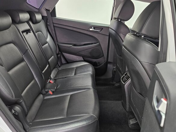 2021 Hyundai Tucson III Рестайлинг, белый, 1650010 рублей - вид 12
