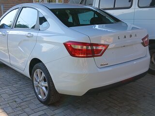 2021 Lada (ВАЗ) Vesta I, белый, 1500000 рублей, вид 3