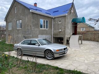 2001 BMW 7 серии Long 740Li III (E38) Рестайлинг, серебристый, 1400000 рублей, вид 3