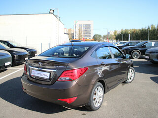 2014 Hyundai Solaris I Рестайлинг, коричневый, 749800 рублей, вид 4