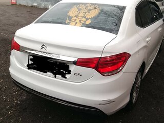 2016 Citroen C4 II, белый, 700000 рублей, вид 5