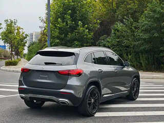 2022 Mercedes-Benz GLA 180 II (H247), серебристый, 2535355 рублей, вид 5